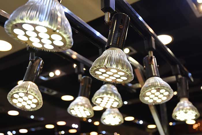 LED track lighting fixtures